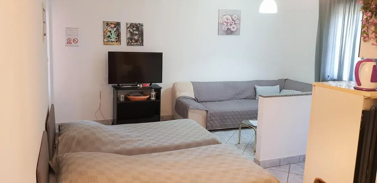 Apartments Davor Umag 0*,  Croatie